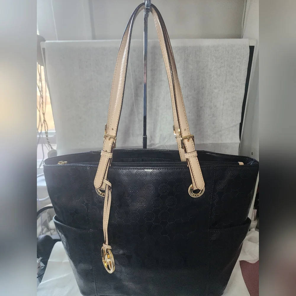 Michael kors Tote - Picture 10 of 11